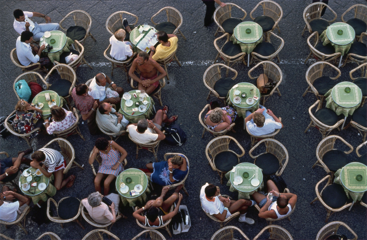 A Milano un prezioso e conviviale connubio tra la Galleria Campari e Magnum Photos