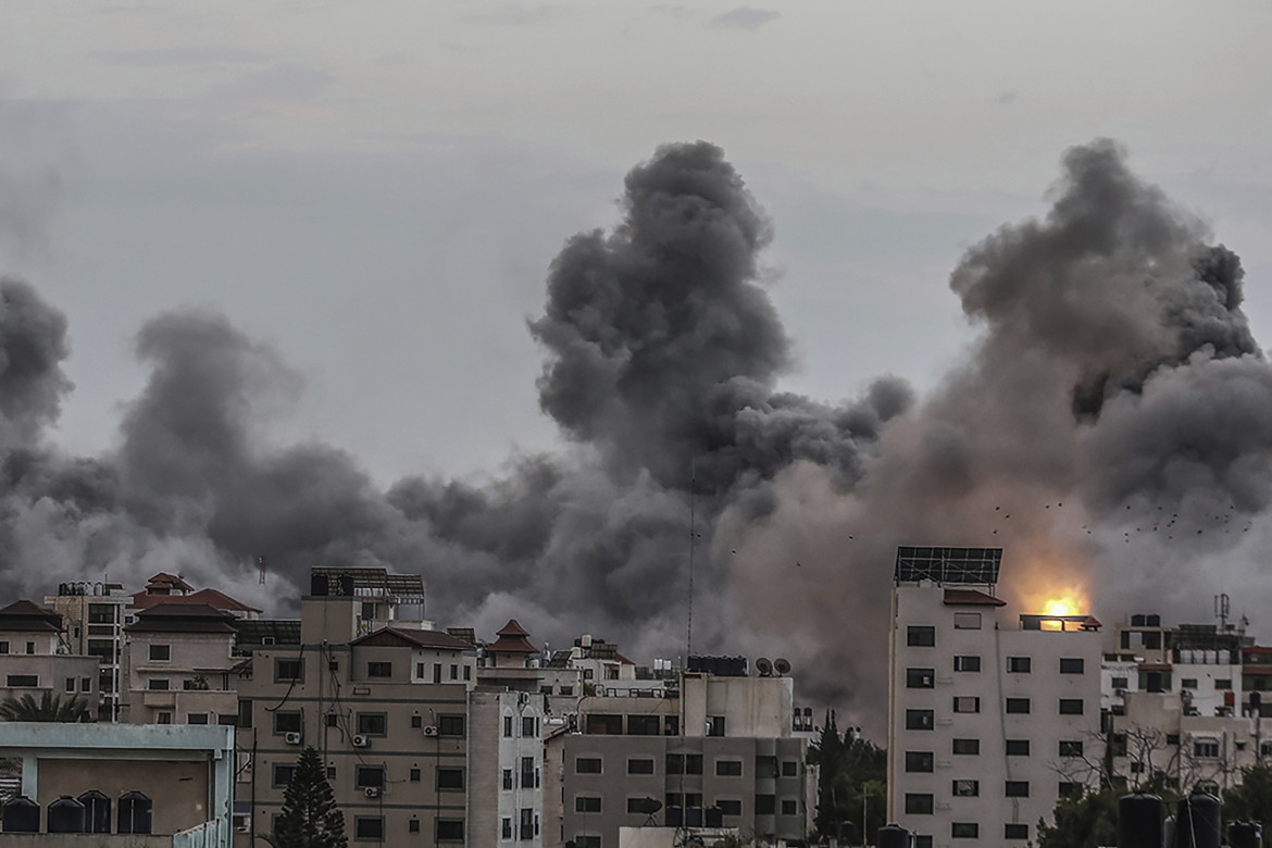 Gaza sotto le bombe foto Ap