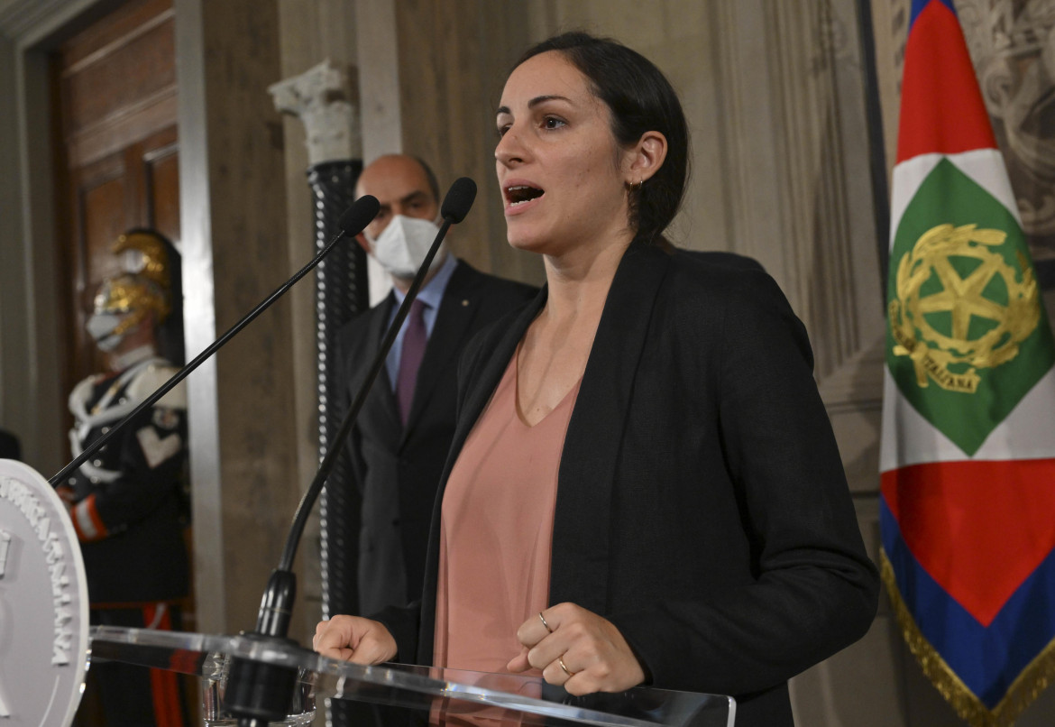 L’ex M5S Evi si dimette. Bonelli: «Avanti con Avs»