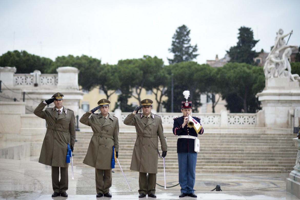 Le celebrazioni del 4 novembre foto Ansa