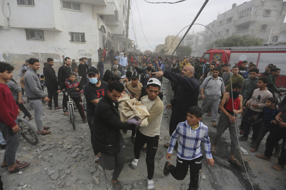 Tregua-ostaggi dalle 10, tutti a Gaza city a cercare casa propria