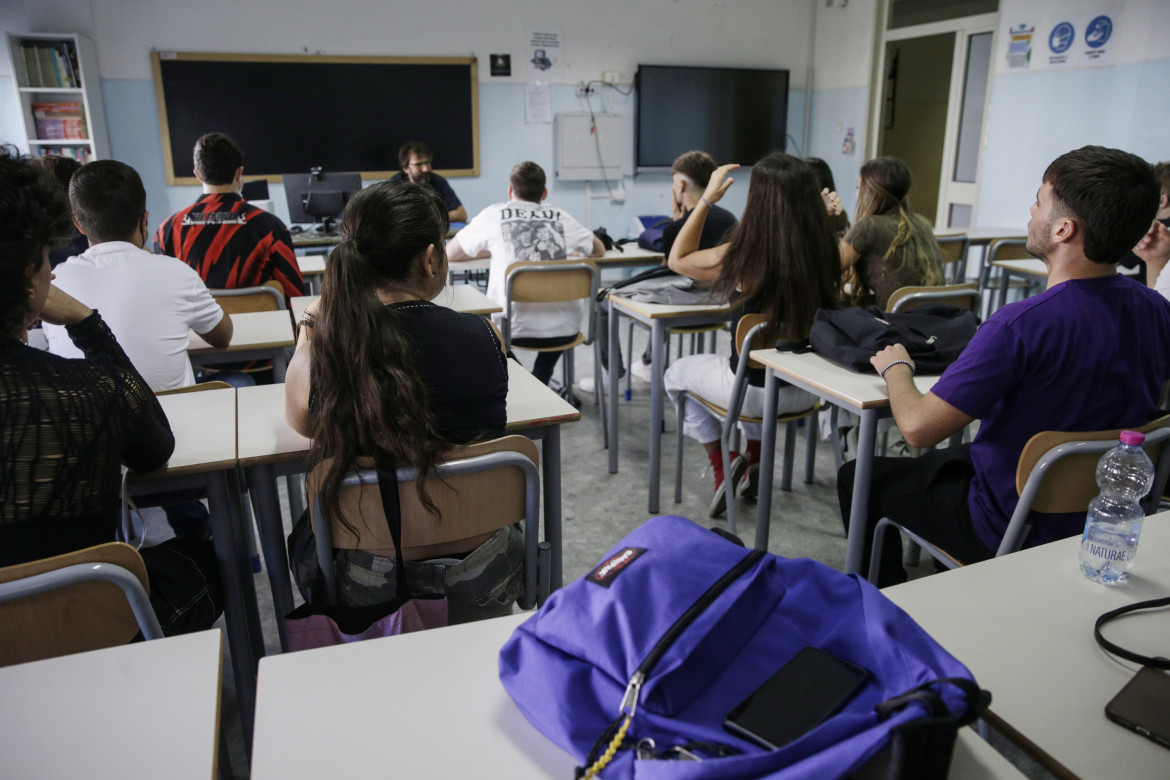 Faenza, il liceo si vanta: «Pochi studenti poveri»