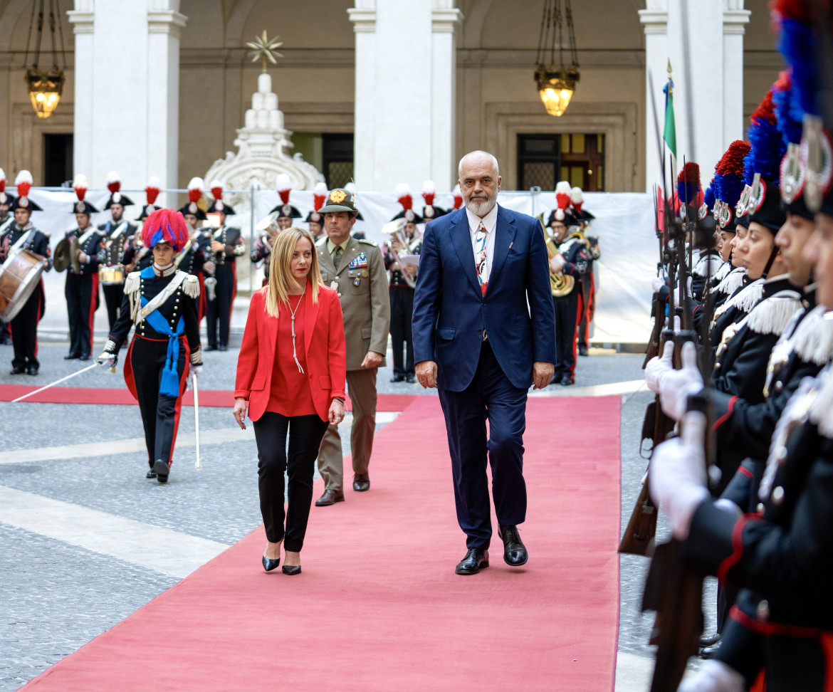 Italia-Albania, sì di Bruxelles ma Tirana rimanda a gennaio