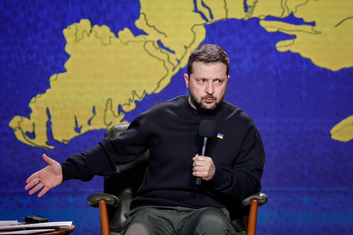 Zelensky: «Non si sa quando finirà la guerra. Mobiliteremo 500mila uomini»