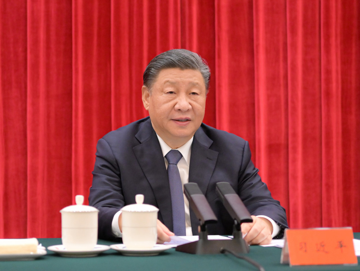 Xi Jinping celebra Mao. E la riunificazione «inevitabile»