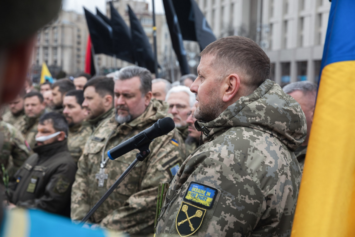 Ucraina al bivio: Zelensky prepara la cacciata di Zaluzhny