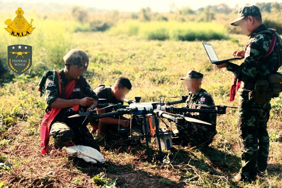 I droni della resistenza, il cielo non è più della giunta