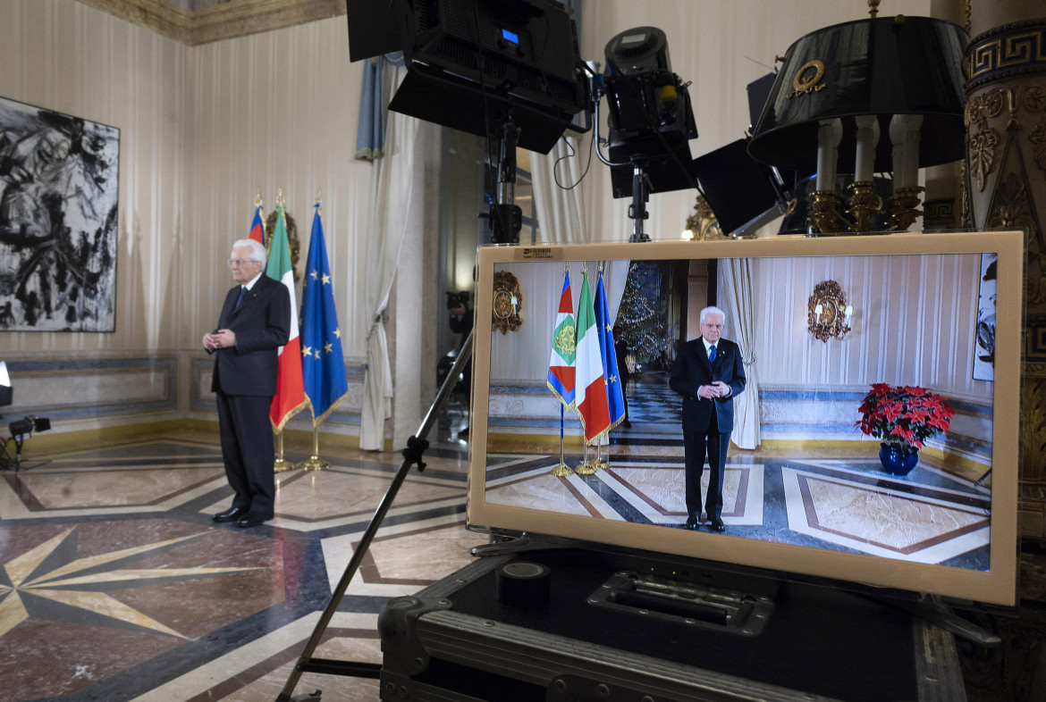 Mattarella: «La priorità è la pace. Ridurre le differenze sociali»