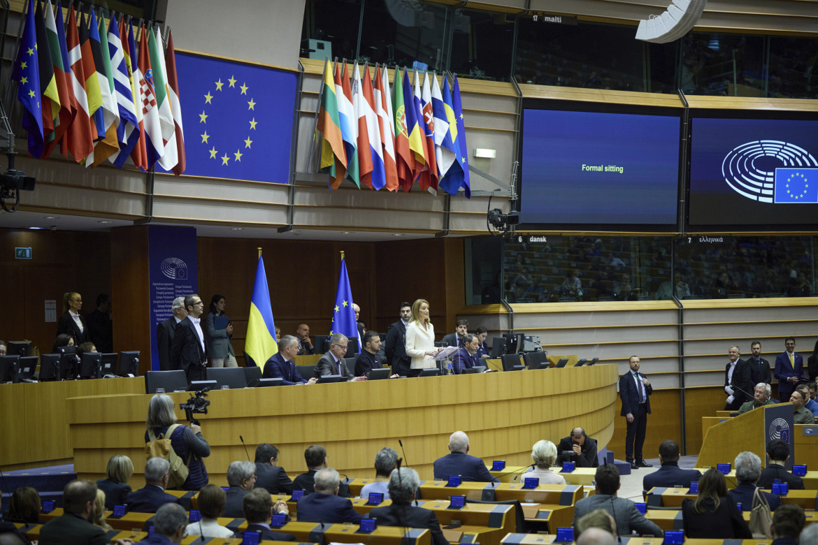 Il parlamento europeo vota contro l’Ungheria