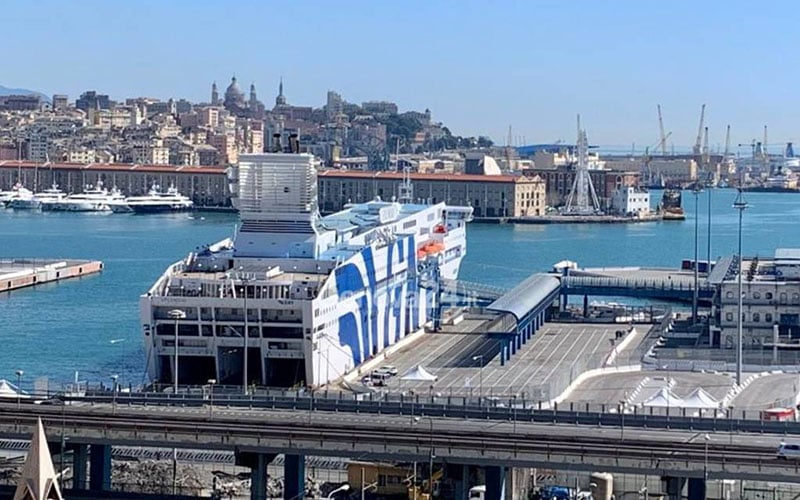 Da cinque giorni vaga nel Tirreno. L’odissea di un minore tunisino