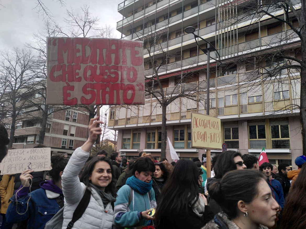 Ferrara, in corteo contro il Cpr