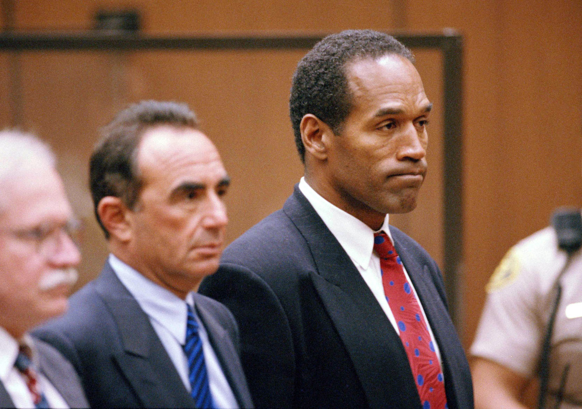 O.J. Simpson, un mondo fuori gioco