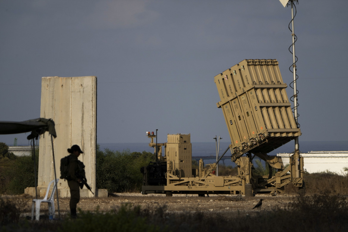 «Discriminazione»: Tel Aviv riammessa alla fiera delle armi francese