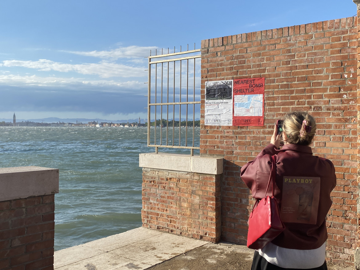 Bomb shelter map of Venice - azione del padiglione ucraino a venezia