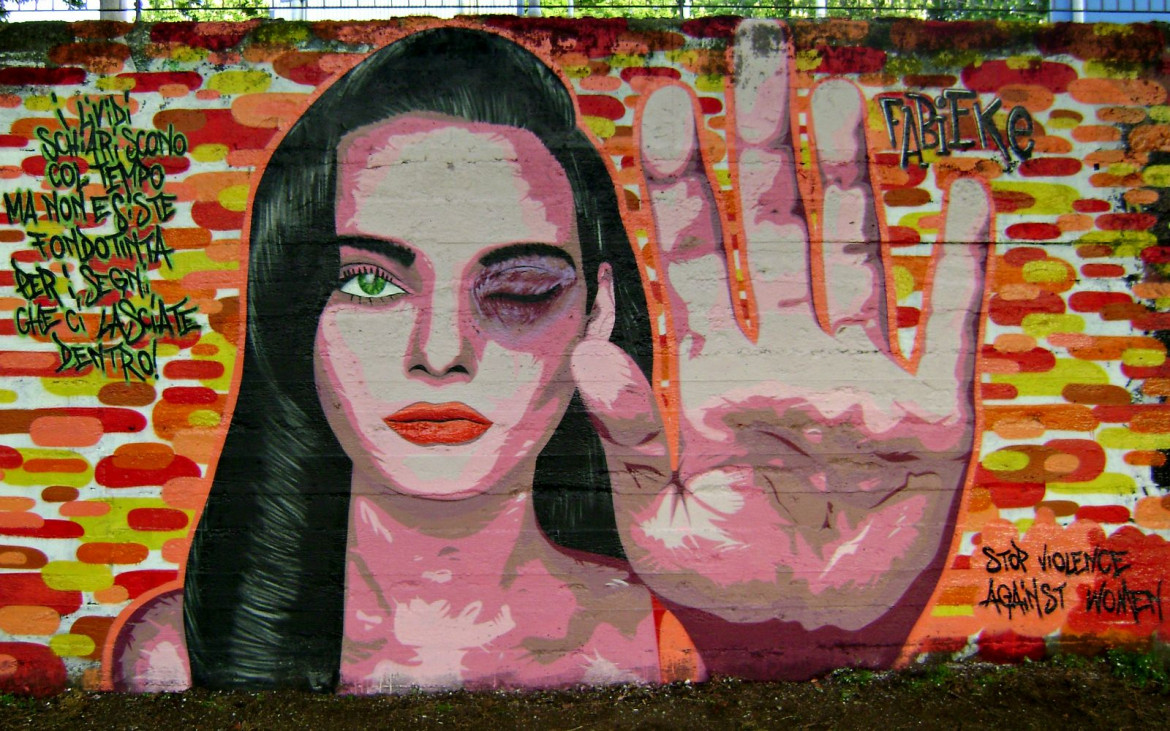 "Stop Violence Against Women", di Fabieke, Graffiti Street Art Bologna