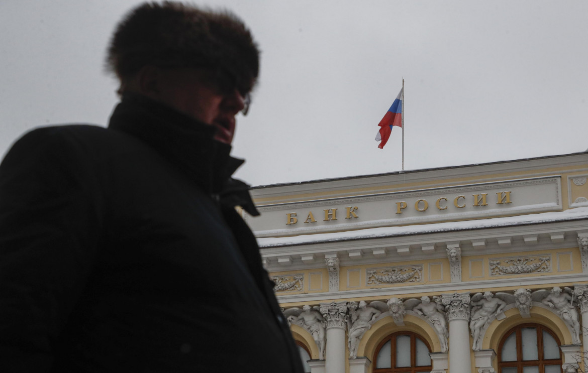 La sede della Banca centrale russa a Mosca foto Epa/Maxim Shipenkov