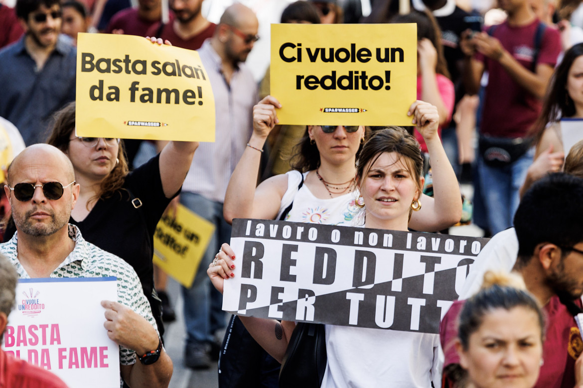 Record povertà, salari fermi: Meloni, fine della narrazione