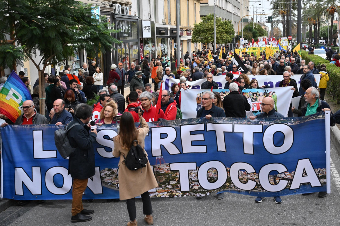 Manifestazione No Ponte