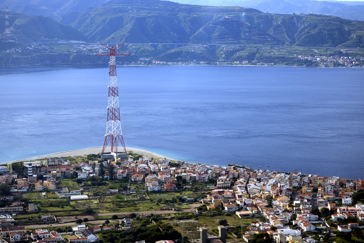 Ponte sullo Stretto, da WeBuild a Rocksoil di Lunardi. C’è pure l’editore del Foglio