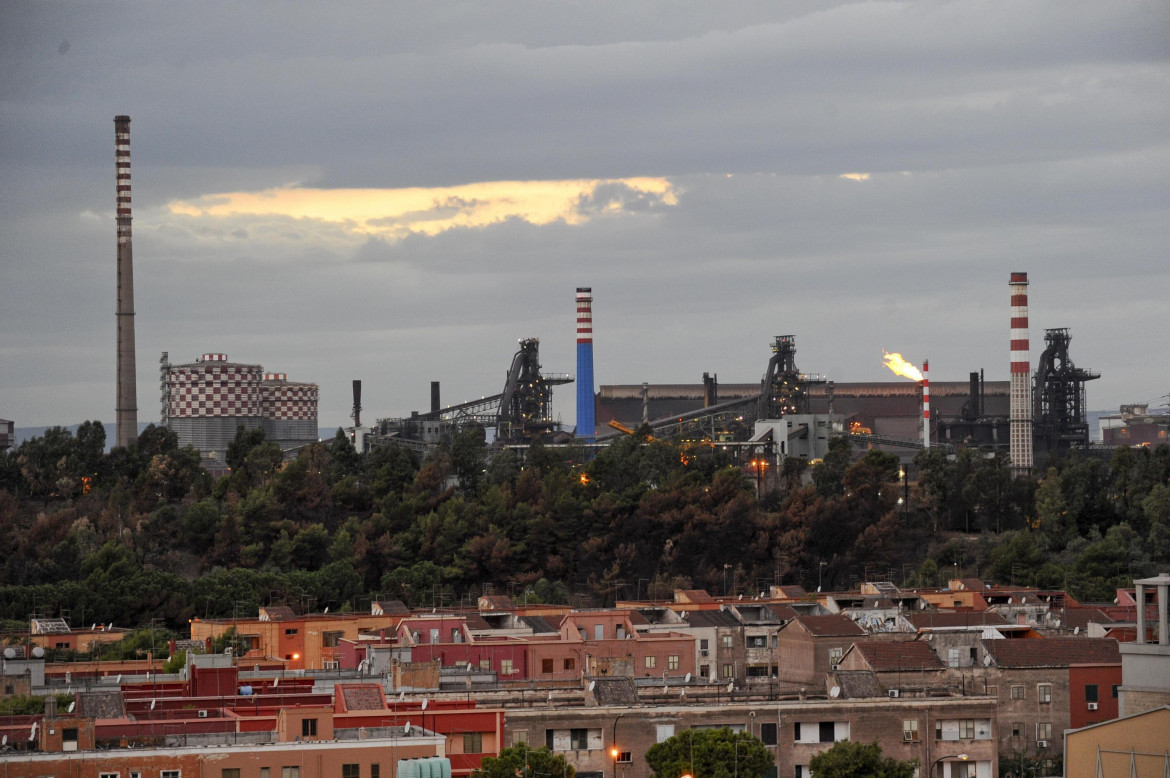 Corte Ue: «L’Ex Ilva va sospesa se è pericolosa per la salute»