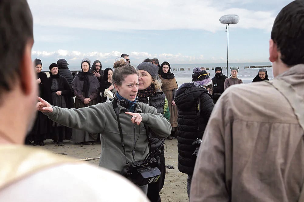 Laura Samani sul set di «Piccolo corpo»