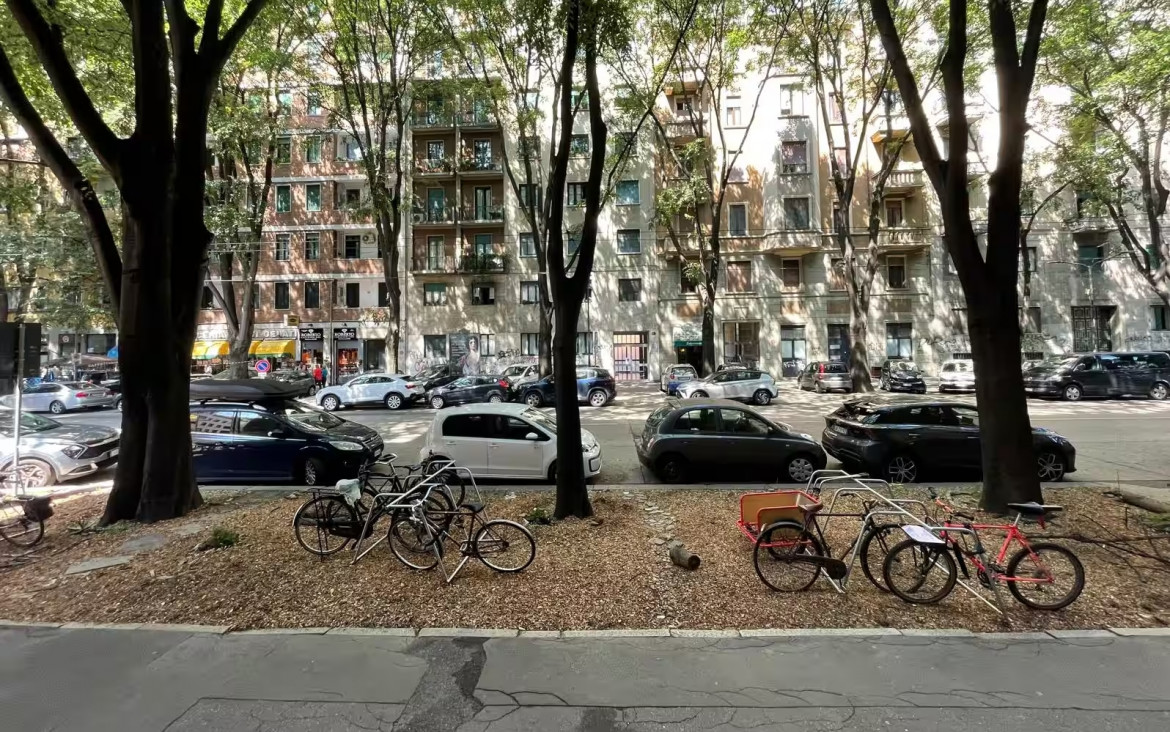 Modello Milano, il Comune multa con 1000 euro chi cura un’area verde