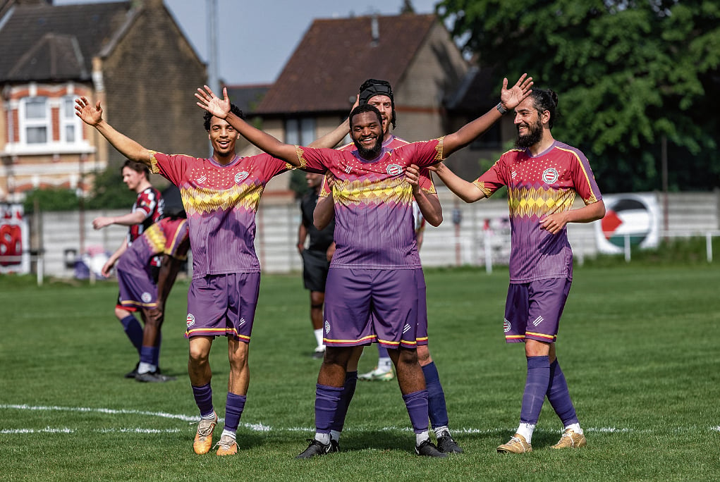 Clapton Football Club, una comunità