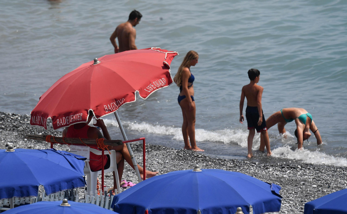 In lotta in ordine sparso: «Ma vogliamo gli indennizzi»