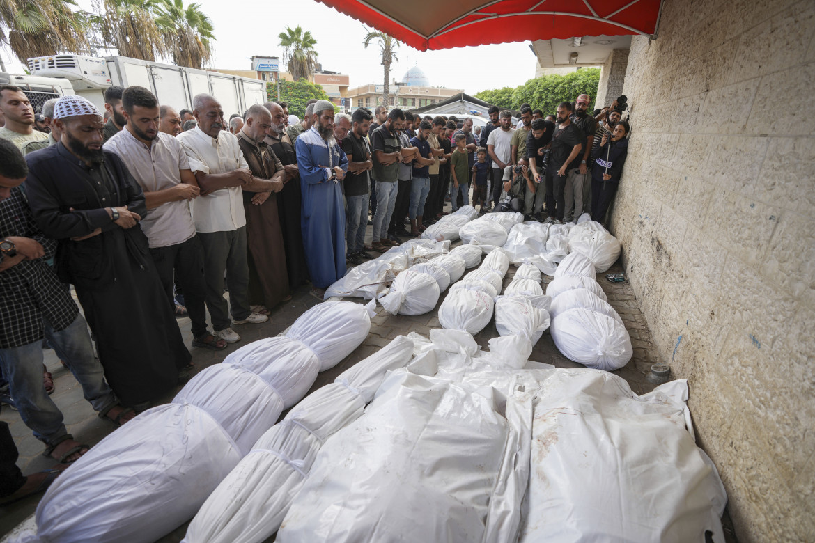 Famiglia sterminata a Gaza. In Libano uccisi dieci siriani