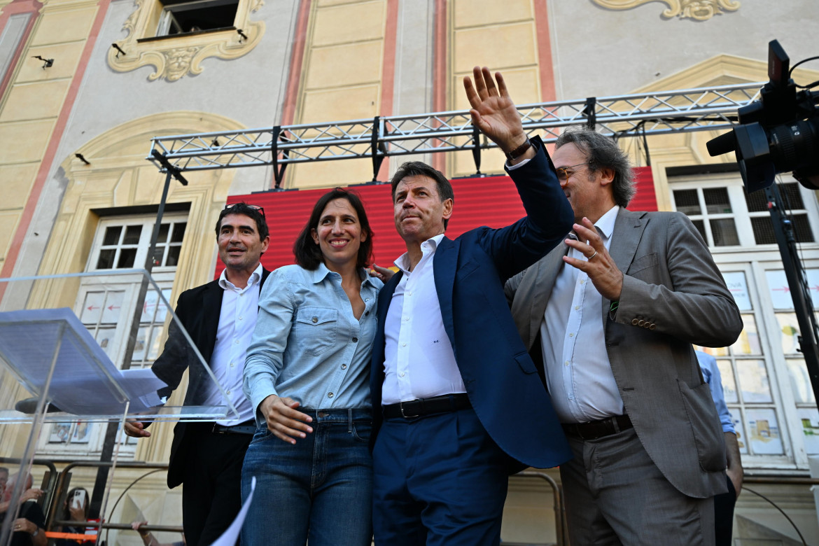 Bari, i 5s fuori dal centrosinistra. E in Liguria schierano Pirondini contro Orlando