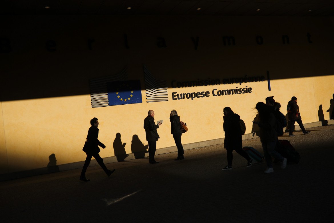 L’esterno del palazzo della Commissione Europea foto Ap