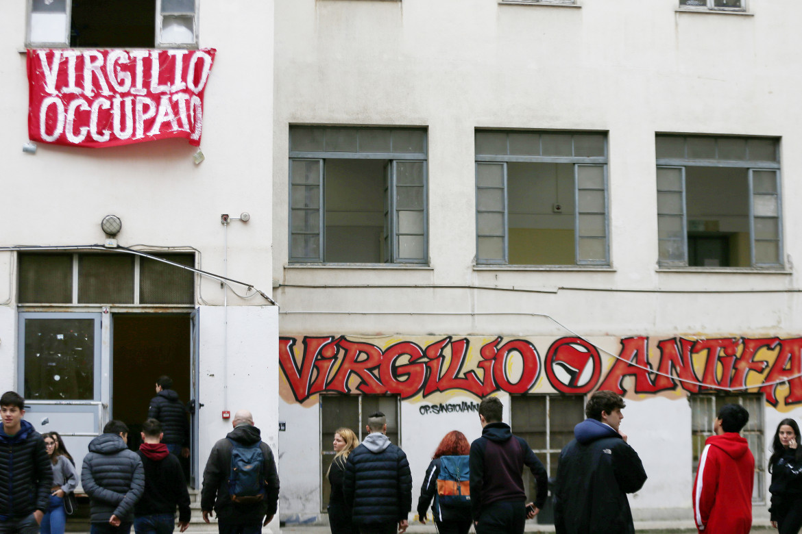 Liceo occupato a Roma