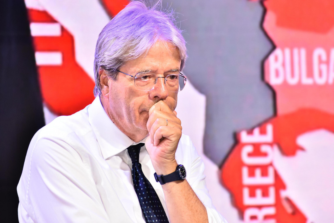 Il commissario europeo uscente Paolo Gentiloni alla festa dell'Unità di Reggio Emilia, 06 settembre 2024. ANSA/ STEFANO ROSSI