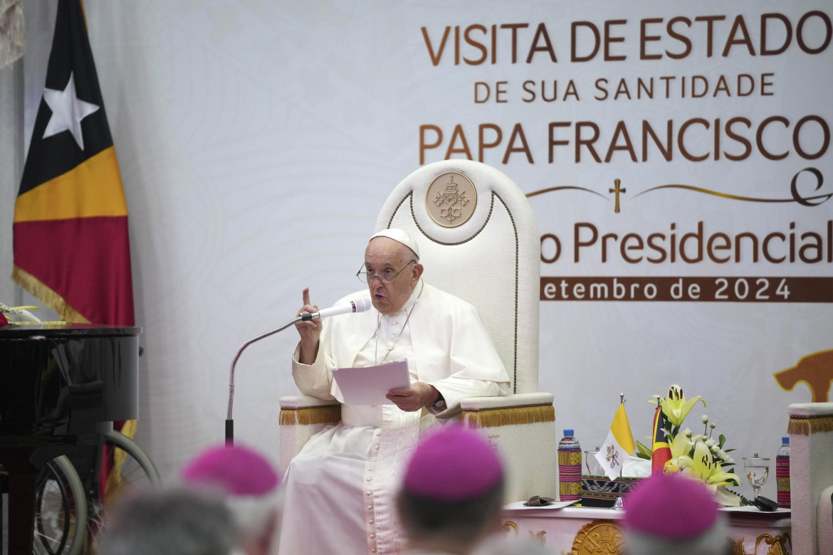 Il Papa a Timor Est ricorda «bambini e adolescenti» abusati