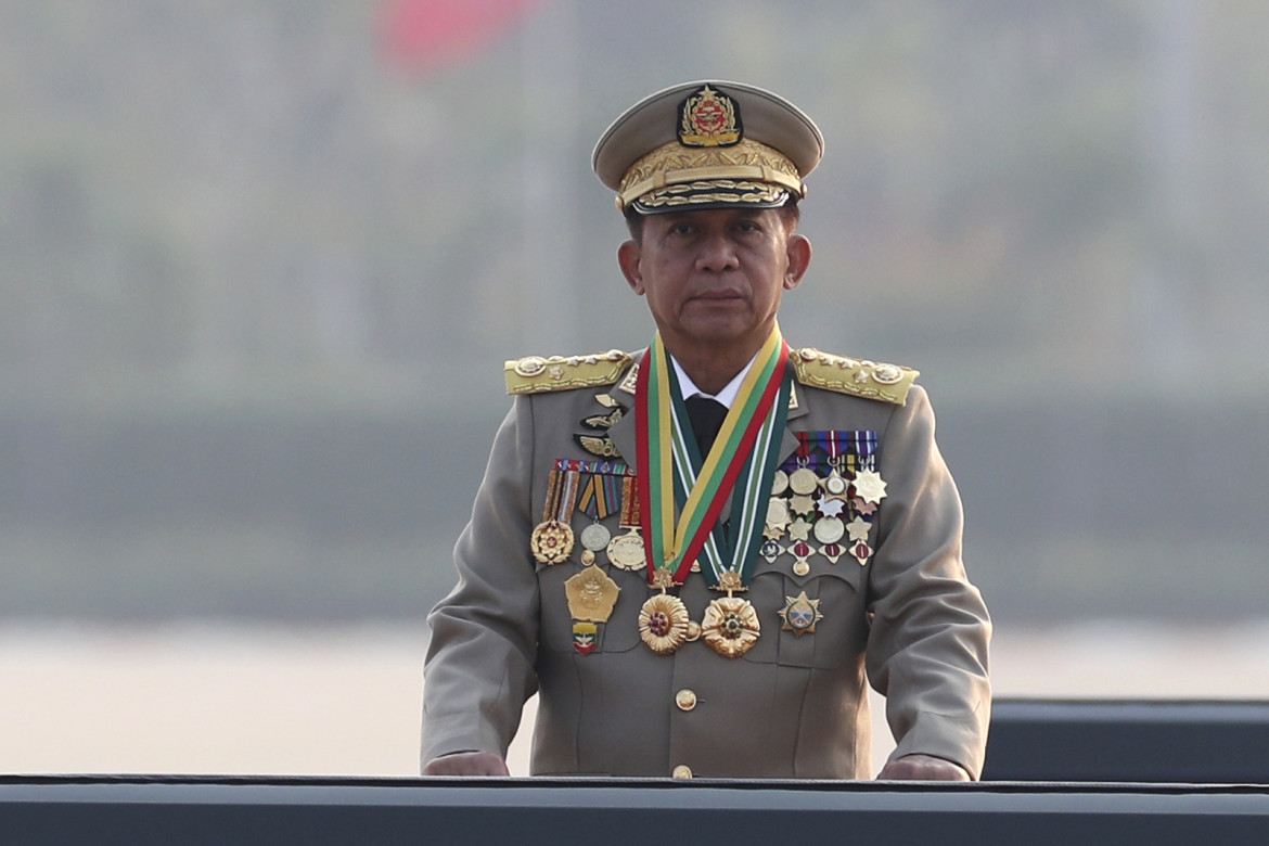 Min Aung Hlaing - Ap