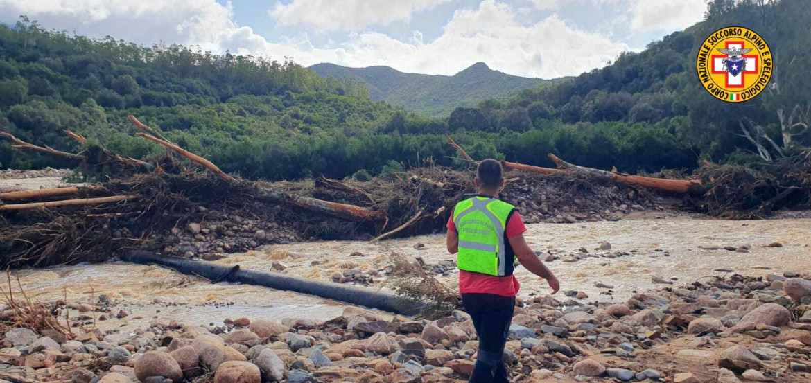 Sardegna divisa in due: metà isola sotto l’acqua, ma l’Ogliastra soffre la sete