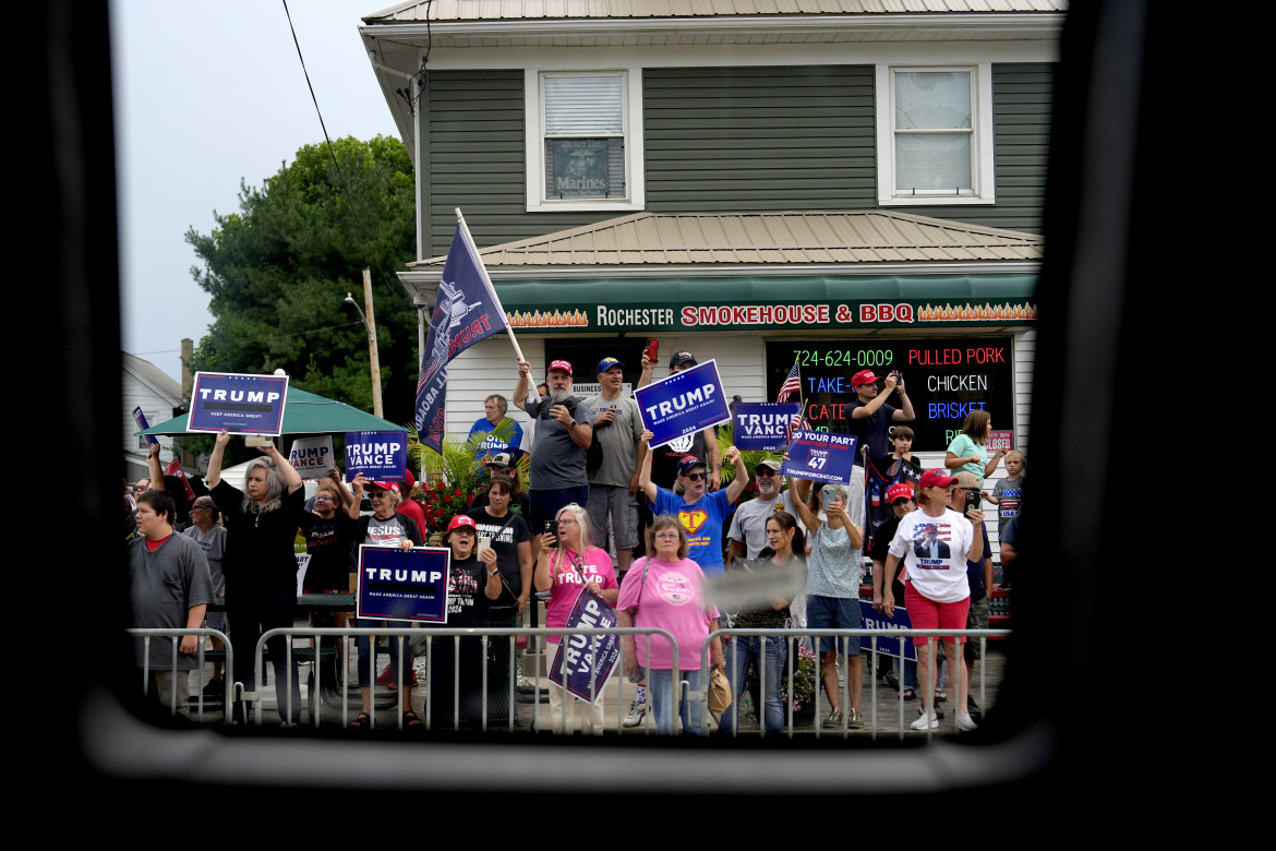 I sostenitori di Donald Trump a Rochester, in Pennsylvania foto di Julia Nikhinson/Ap