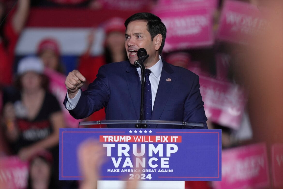 Il senatore della Florida Marco Rubio a un comizio per Trump foto Ap