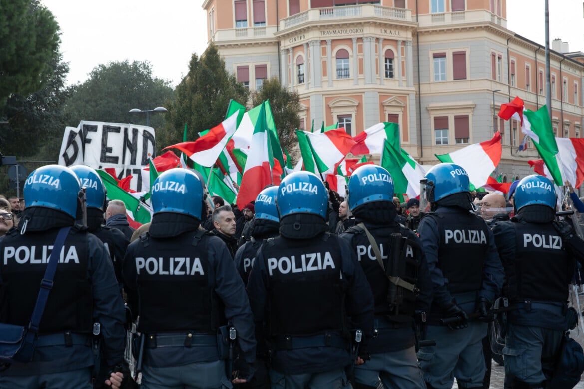 «La concessione della piazza ai fascisti è apparsa da subito inopportuna»