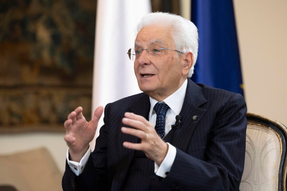 Un momento dell'intervista fatta al Presidente della Repubblica, Sergio Mattarella, da He Yanke per la televisione cinese CGTV nel format "Leaders talk". Hangzhou, 10 Novembre 2024 ANSA/Ufficio per la Stampa e la Comunicazione della Presidenza della Repubblica/Francesco Ammendola