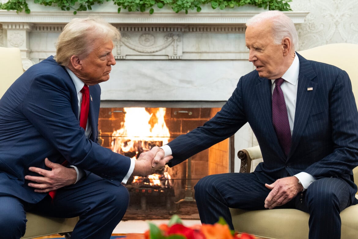 Joe Biden riceve Donald Trump alla Casa bianca dopo la sconfitta elettorale