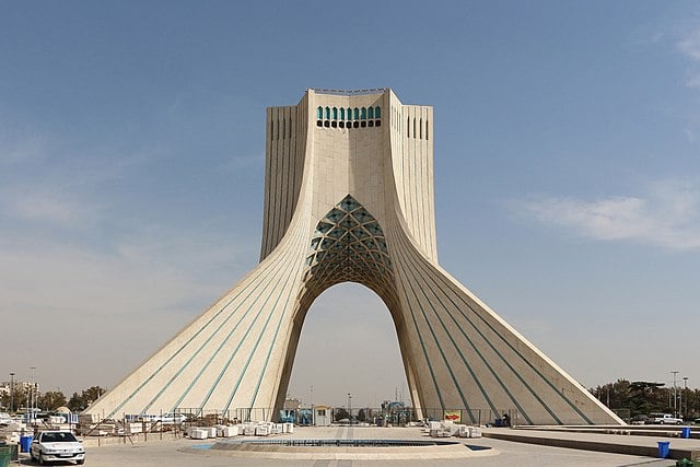 Azadi Tower a Tehran