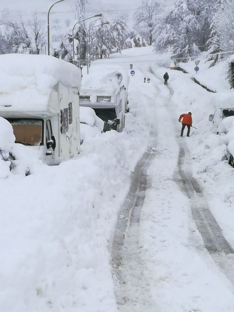 Trenta milioni subito, altri miliardi solo promessi