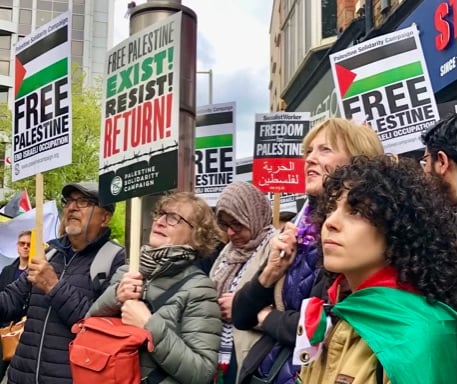 “Basta armi a Israele”, in piazza a Londra per la Palestina