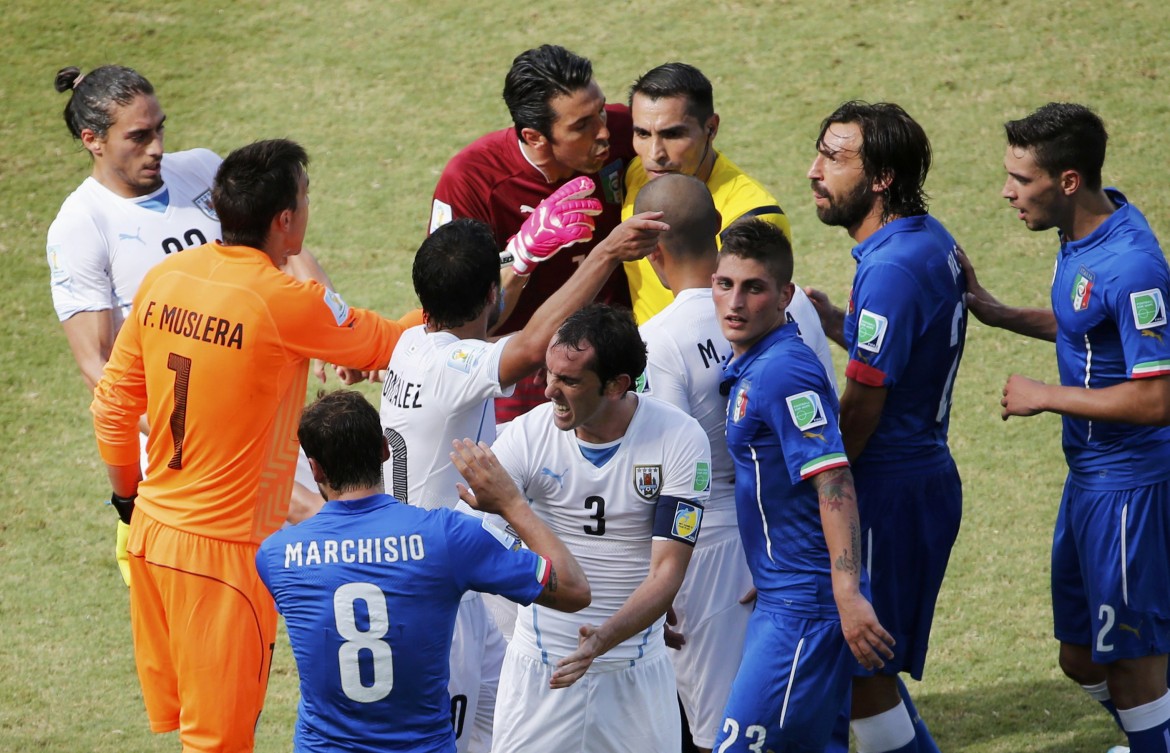 italia uruguay mondiali calcio brasile 2014 reuters 18