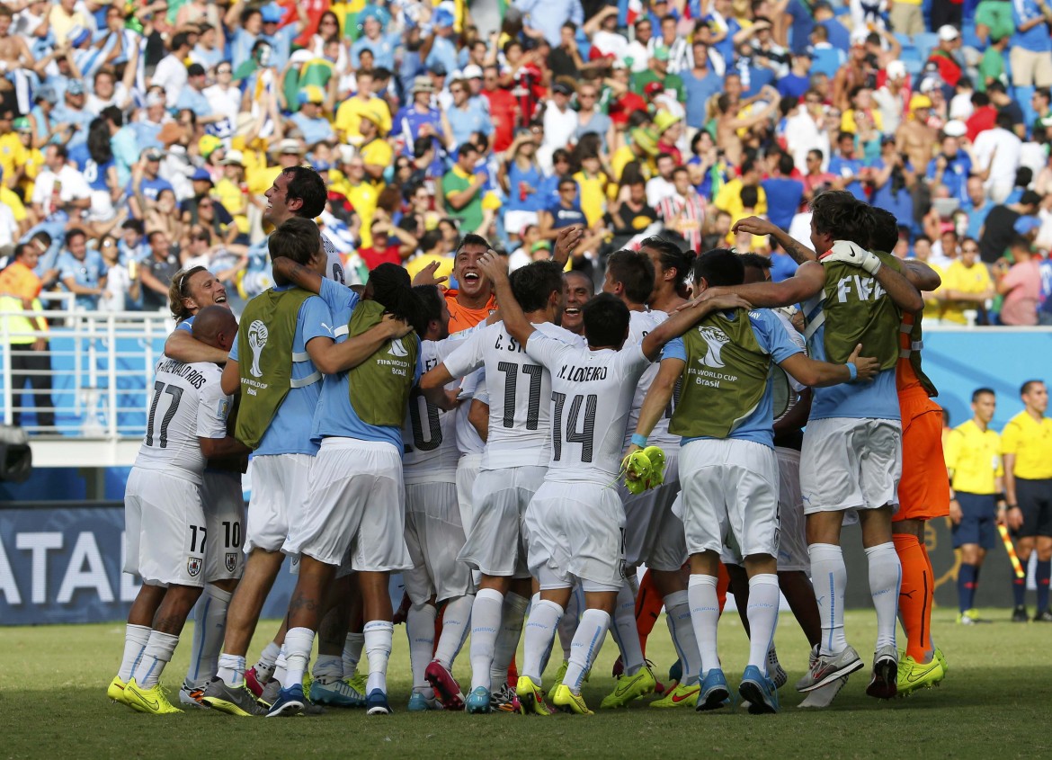 italia uruguay mondiali calcio brasile 2014 reuters 9
