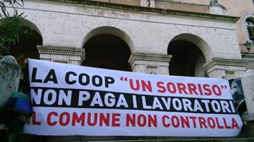 Operatori sociali a Roma: «Noi non lavoriamo gratis»
