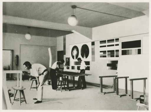 Bauhaus_Laboratorio di pubblicità a Dessau_(1926)