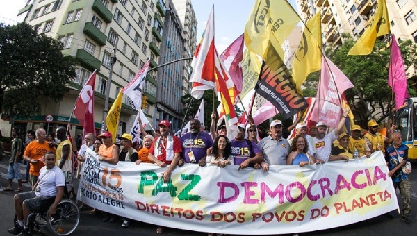 Il controcanto sociale di Porto Alegre