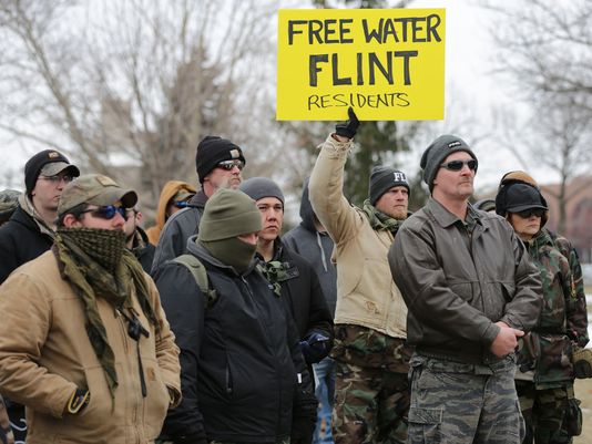 Fiume avvelenato, risarcimento di 626 milioni per i cittadini di Flint